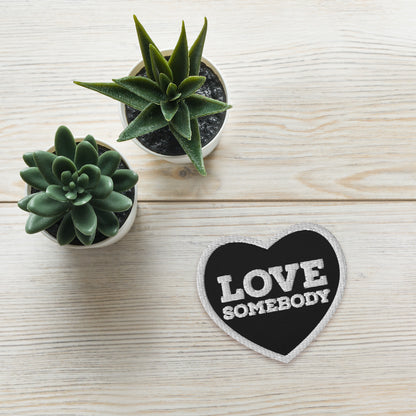 LOVE SOMEBODY Embroidered Heart Patch